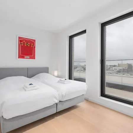 Luxe Penthouse Met Zonneterras Apartment