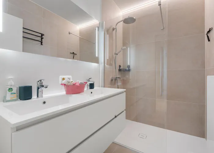 Zephyr - Luxe Penthouse Voor 6 Personen *